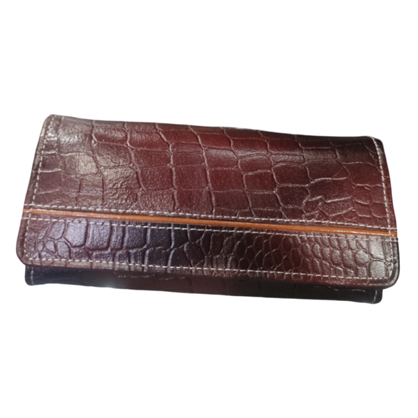 Crocodile Textured Ladies Clutch
